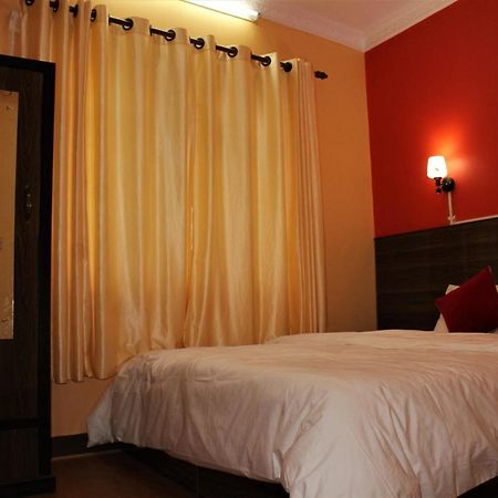Vista City Hostel Kathmandu Bagian luar foto