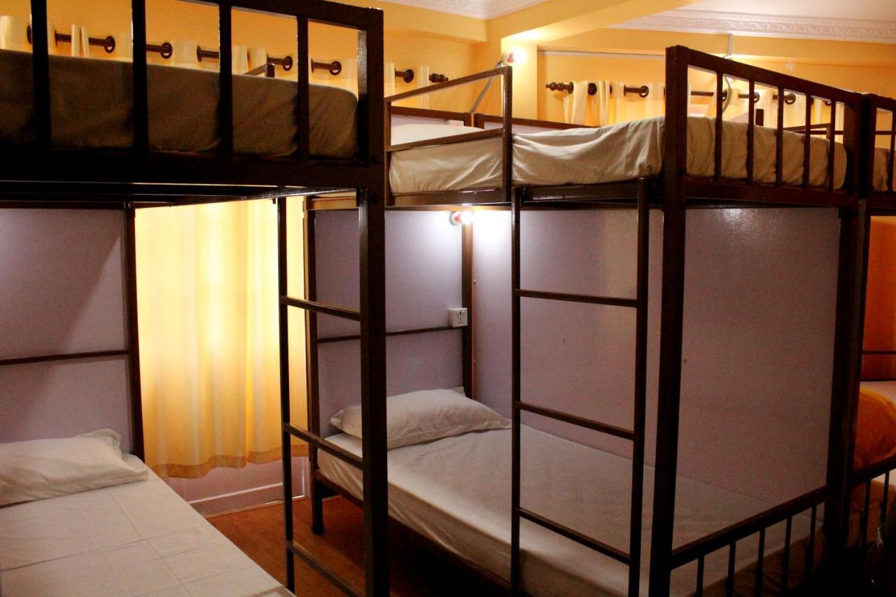 Vista City Hostel Kathmandu Bagian luar foto