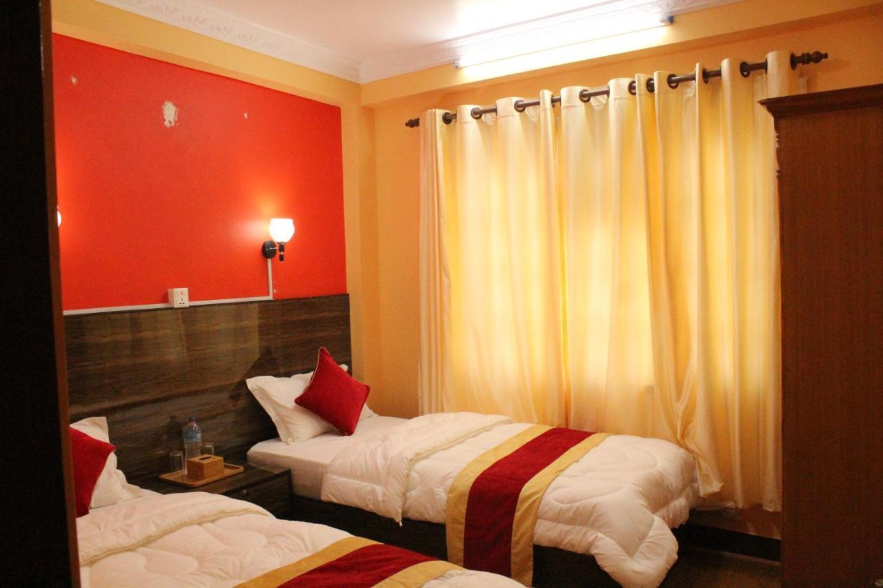 Vista City Hostel Kathmandu Bagian luar foto