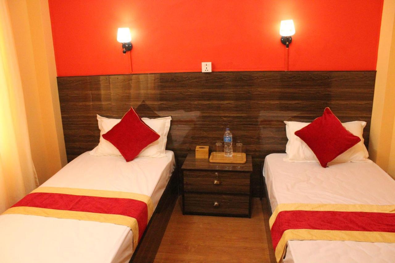 Vista City Hostel Kathmandu Bagian luar foto